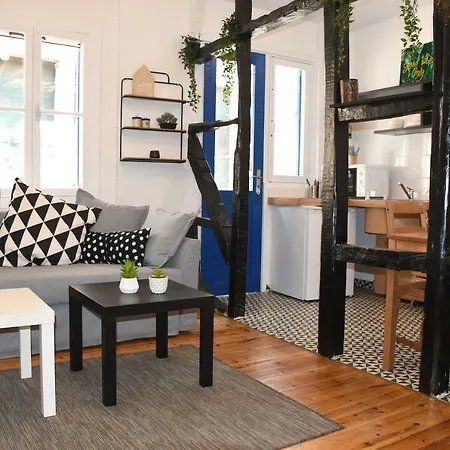 Olo House *
